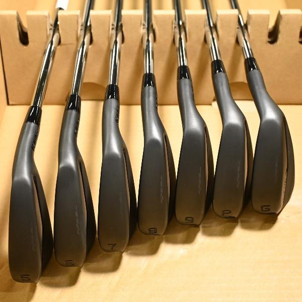 コブラ KING キングフィージドテック BLACK(2023) アイアン Dynamic Gold 105  シャフト：Dynamic Gold 105(7本:#5 #6 #7 #8 #9 PW G)の画像