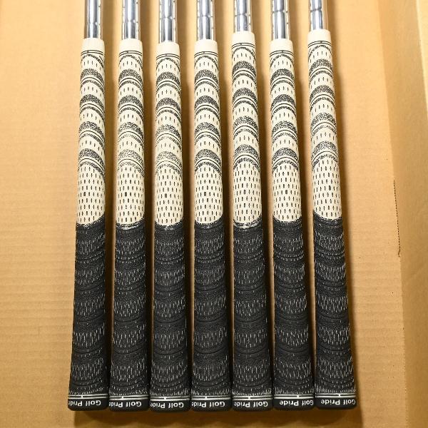 ダンロップ XXIO ゼクシオ FORGED(2015) アイアン N.S.PRO 940GH DST  シャフト：N.S.PRO 940GH DST(7本:#4 #5 #6 #7 #8 #9 PW)の画像