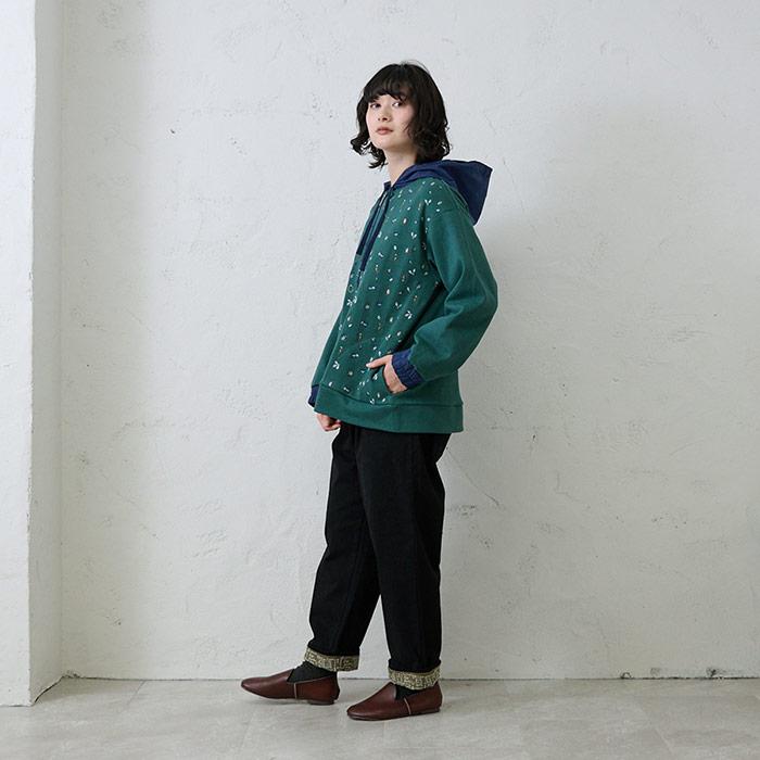 ロゴ刺繍テーパードパンツ emago ナチュラル カジュアル 大人 かわいい