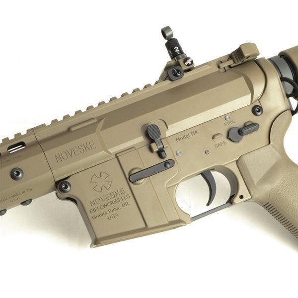 E&C 867E NOVESKE N4 DEVGRU 電子トリガー搭載 電動ガン デザート