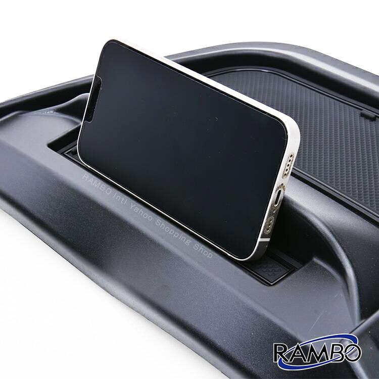 キャラバン NV350 E26 ダッシュボードトレイ スマホホルダー 車載 小物