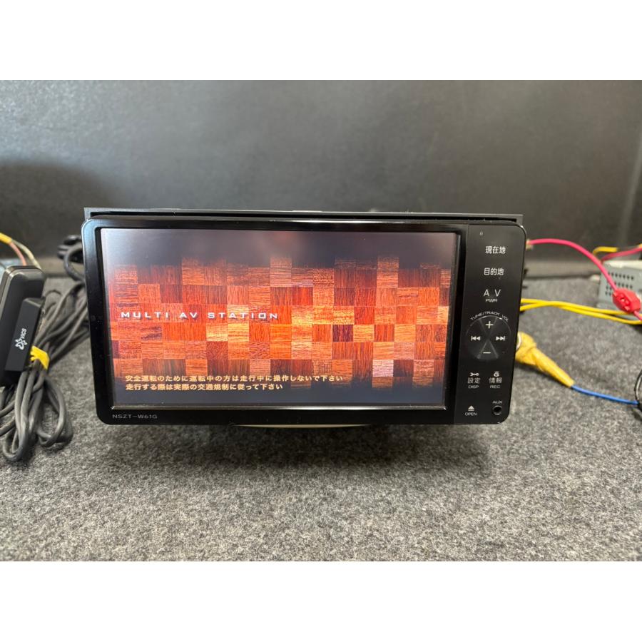 トヨタ 純正 ナビ NSZT-W61G フルセグTV DVD SD メモリーナビ カーナビ