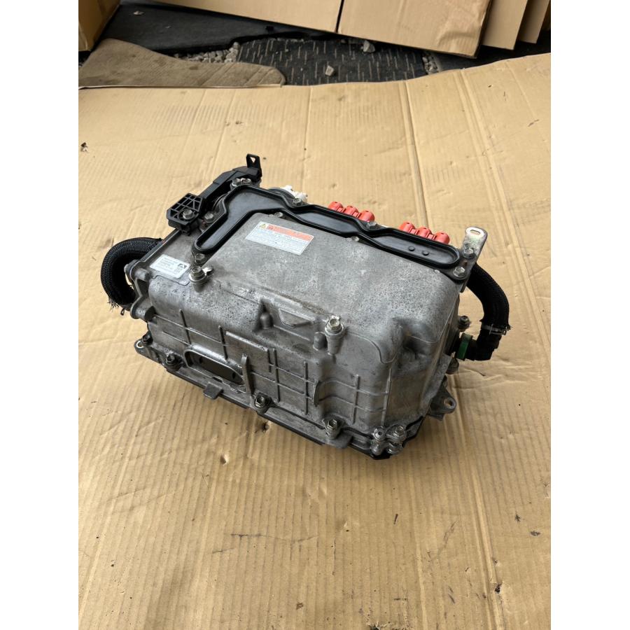 トヨタ 30プリウス インバーターアッシー G9200-49025 プリウス トヨタ 30 ハイブリッド (ZVW30) 純正 インバーター