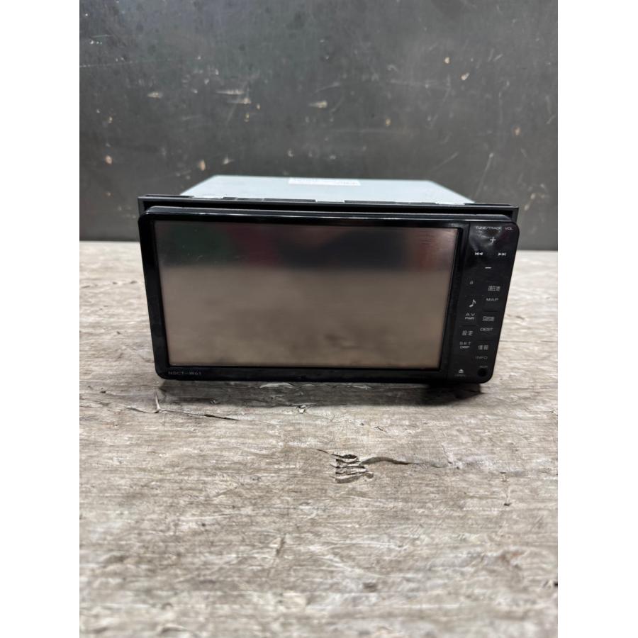 トヨタ 30 プリウス S 前期 (ZVW30) 純正 ナビ NSCT-W61 08545-00U51