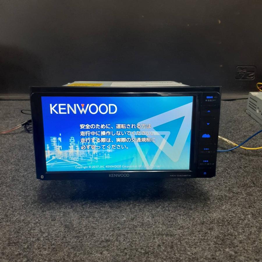 お*読様 KENWOOD MDV-D404BT 中古ナビ CD/DVD/BT/S KENWOOD ケンウッド MDV-D404BTW 2017年製 TV DVD CD Bluetooth USB