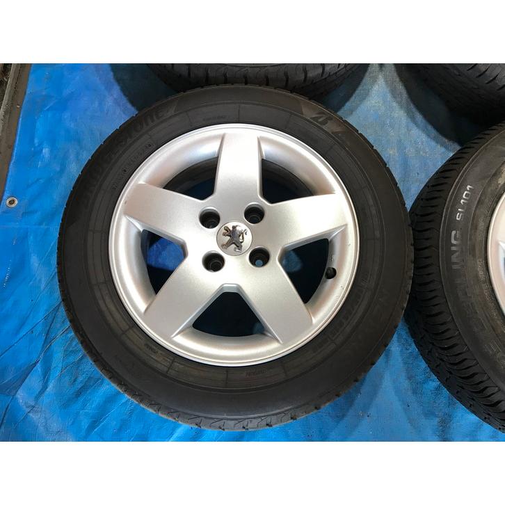 在庫限りの超特価！185/65R15 バリ溝タイヤ プジョ−純正 アルミ 