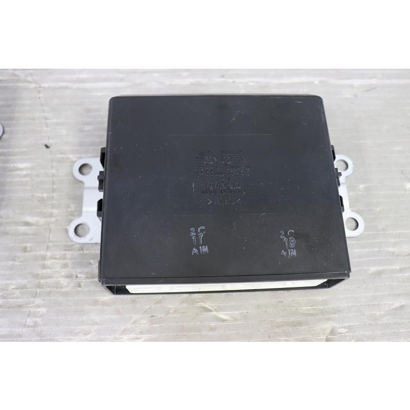 トヨタ（TOYOTA） 31 セルシオ 前期(UCF31) 純正 ドアコンピューター