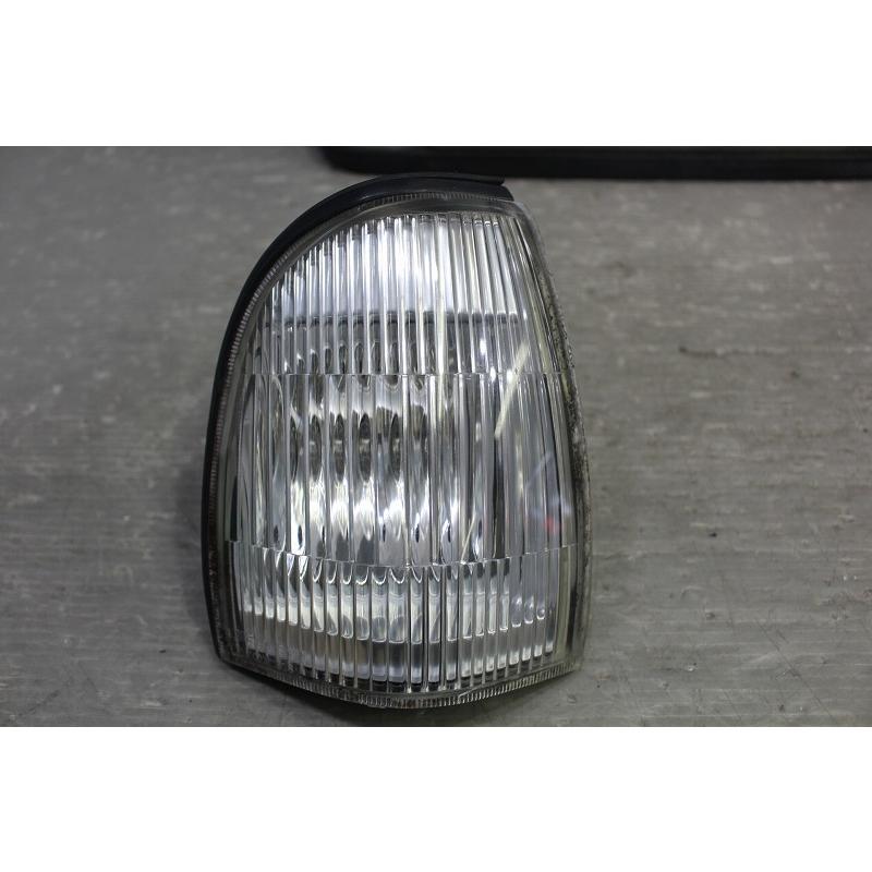 日産（NISSAN） セドリック カスタム 後期 (QJY31 Y31) 純正 右 ヘッド