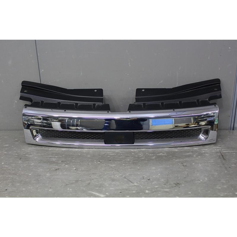 三菱 デリカ D5 ローデスト 前期(CV5W CV1W) 純正 フロント