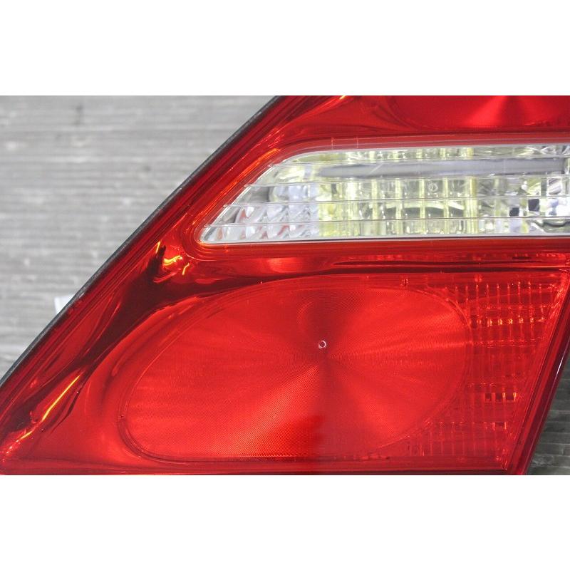 トヨタ（TOYOTA） 30 セルシオ A 前期 (UCF30) 純正 スタンレー 右 