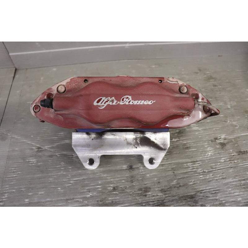 アルファロメオ 156(932A) brembo 破損無 取付OK キャリパー ブレンボ