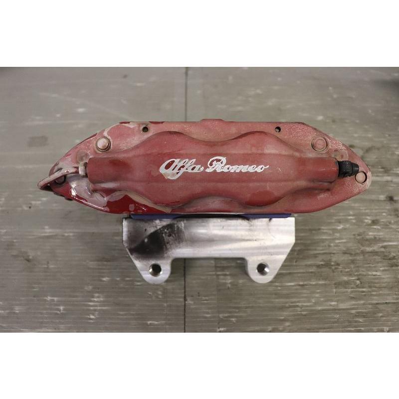 アルファロメオ 156(932A) brembo 破損無 取付OK キャリパー ブレンボ