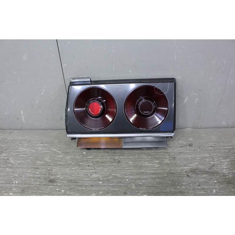 31 スカイライン エクストラG 前期(FJR31 R31) 純正 コイト 取付OK