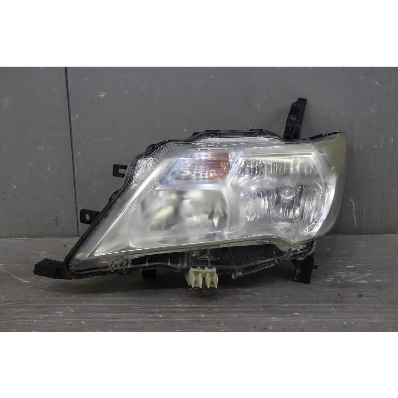 セレナ 26 ハイウェイスター 前期 (HFC26 C26) 純正 ハロゲン 左ヘッド