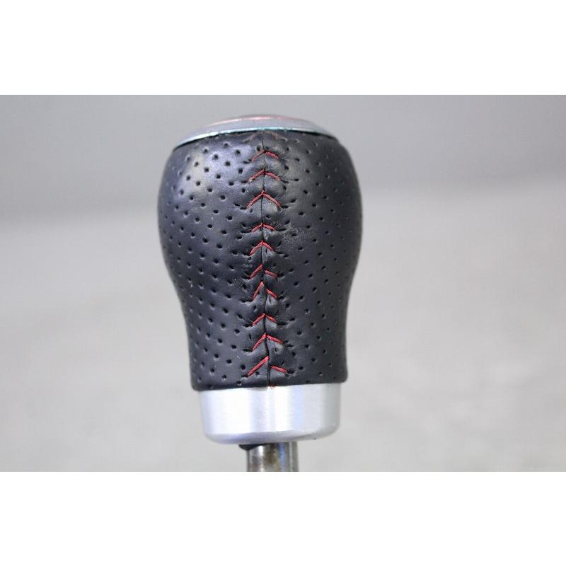 スイフト スポーツ 5MT 前期(ZC31S) 純正 破損無 取付OK シフトノブ