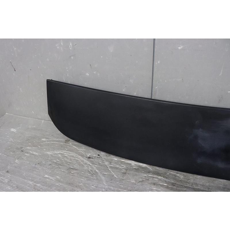 トヨタ　プリウス30 前期 純正リアウィングバックランプ付き　ブラック プリウス 30 L ハイブリッド 前期 (ZVW30) 純正 リアスポイラー