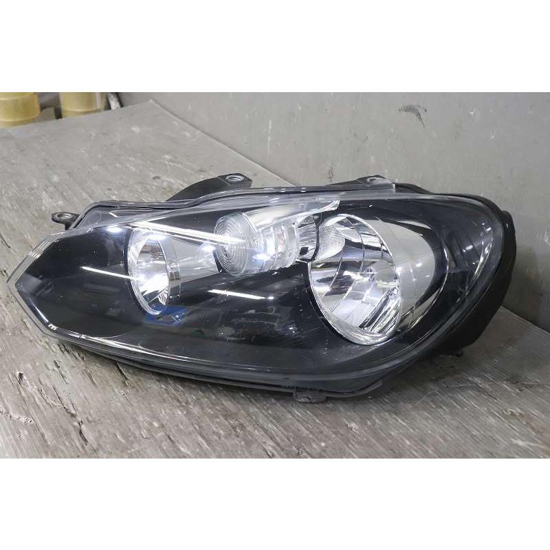 フォルクスワーゲン（Volkswagen） VW ゴルフ ヴァリアント 右H (1KCBZ 