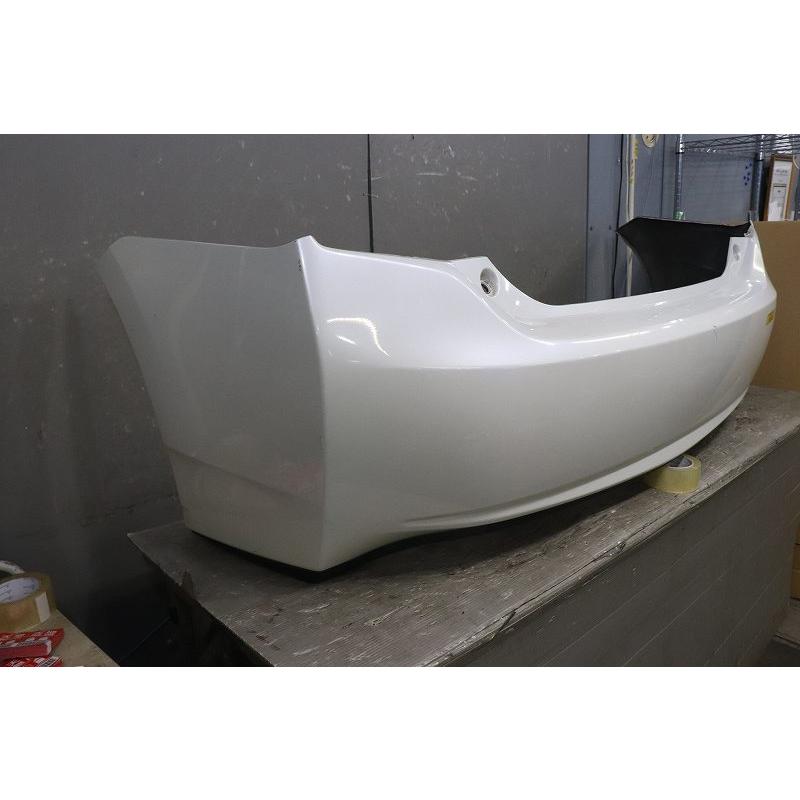 トヨタ（TOYOTA） ウィッシュ 2.0Z 前期 (ZGE22 ZGE20) 純正 リア