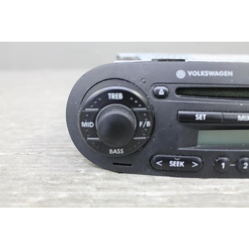 ニュービートル 右ハンドル VW 後期(9CAZJ 9C) 純正 オーディオデッキ