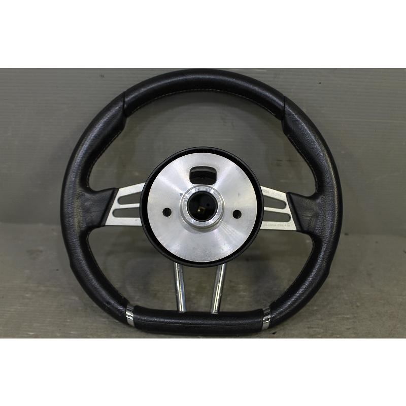 VW ニュービートル 1.6 EZ 後期(9C 9CBFS) 社外 ISOTTA ハンドル