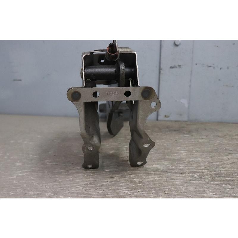 フィット RS 前期 (GE8 GE6) Fit 純正 破損無 アクセルペダル ブレーキ