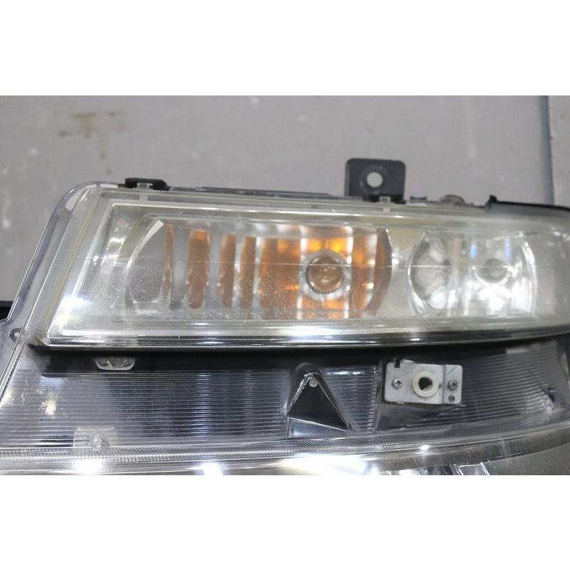 エルグランド VG 寒冷地 前期 (NE51 E51) 純正 左 HID ヘッドライト