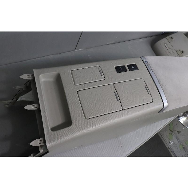 エスティマ ハイブリッド X 前期(AHR20) 純正 破損無 取付OK センター
