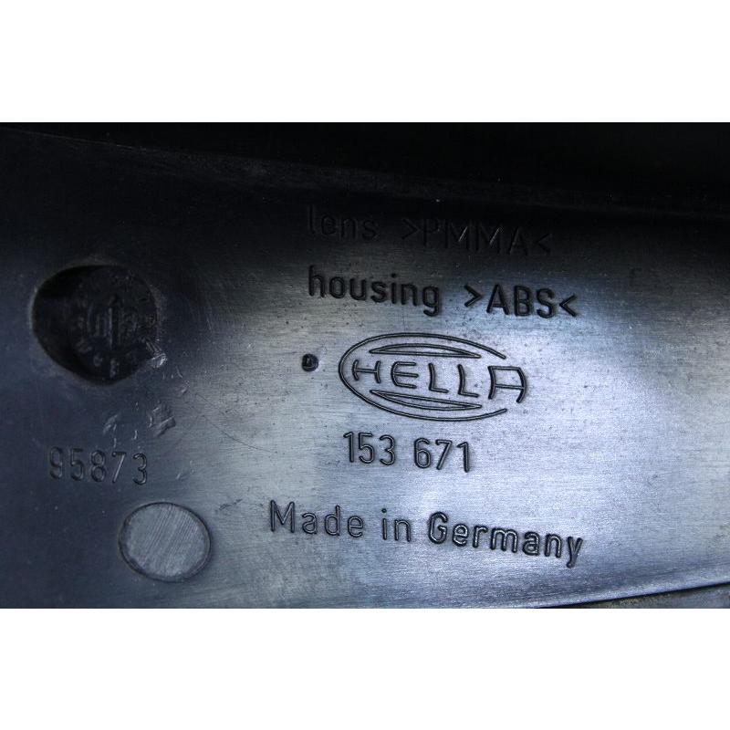 クライスラー グランド ボイジャー 3.3 V6 右H RG33L 純正 左テールランプ 153 671 テールライト Chrysler Grand Voyager アメ車 p034860の画像