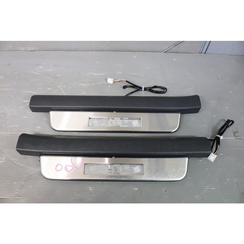 写真 トヨタ（TOYOTA） bB S 後期 (QNC20) 純正 前 フロント