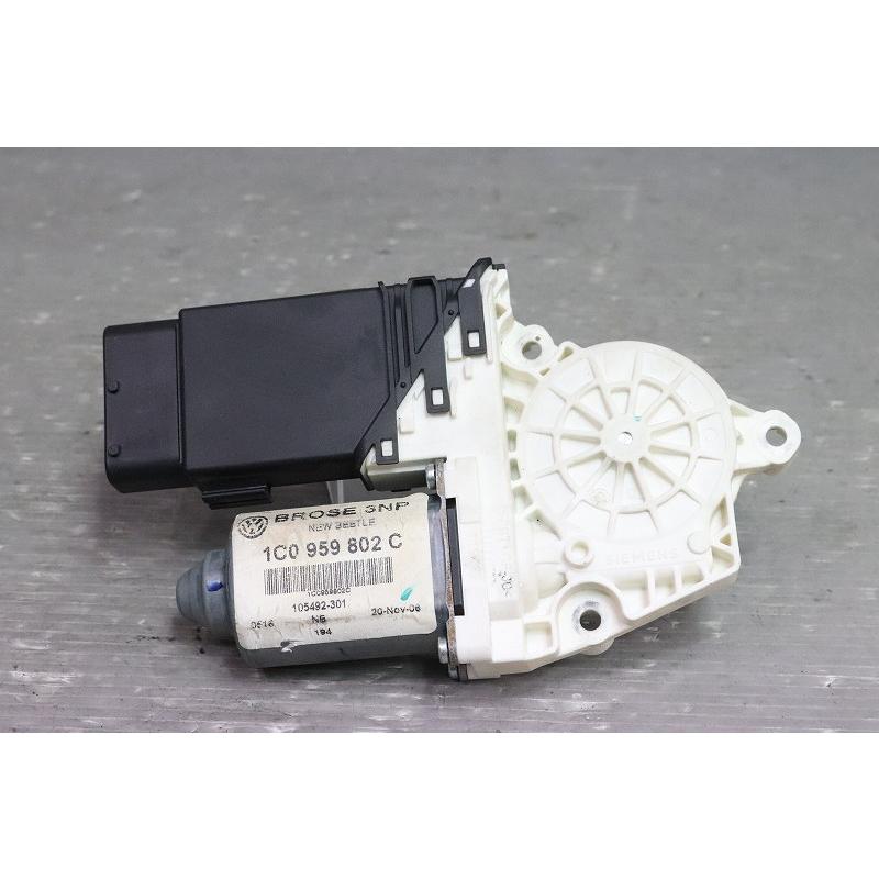 フォルクスワーゲン（Volkswagen） VW ニュービートル 右H 後期 (9C