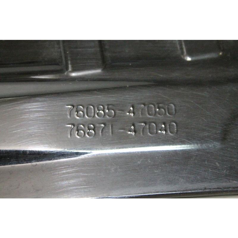プリウス 30 (ZVW30) 純正 リアスポイラー ハイマウント 76085-47050