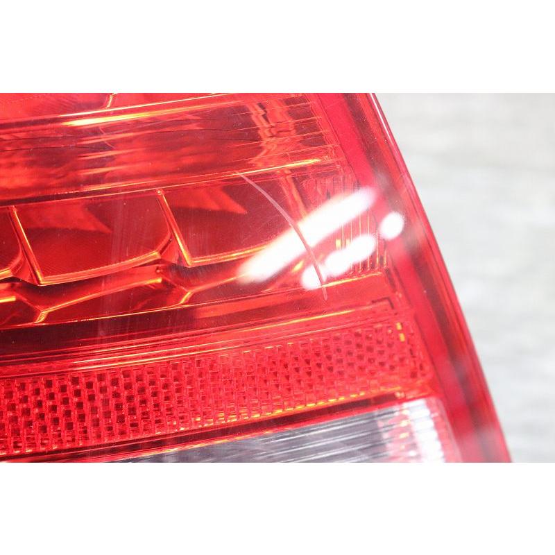 AUDI アウディ A4 アバント前期 内外側 左側 LED テールランプ Audi（アウディ） A4 アバント 右H 前期 (8KCDNF 8K) 純正 左