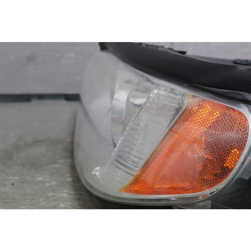 ボルボ（VOLVO） V70 (BB4164TW) 純正 左 HID ヘッドライト 31353534