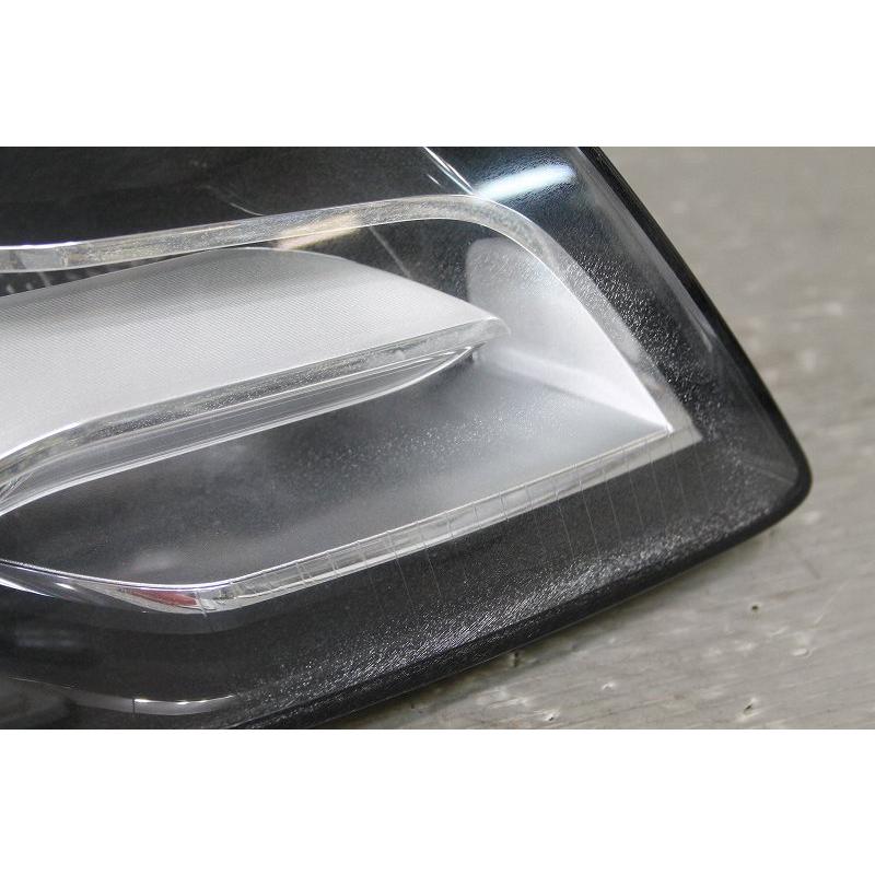 Audi（アウディ） A4 アバント 右H 前期 (8KCDN 8K) 純正 右 HID