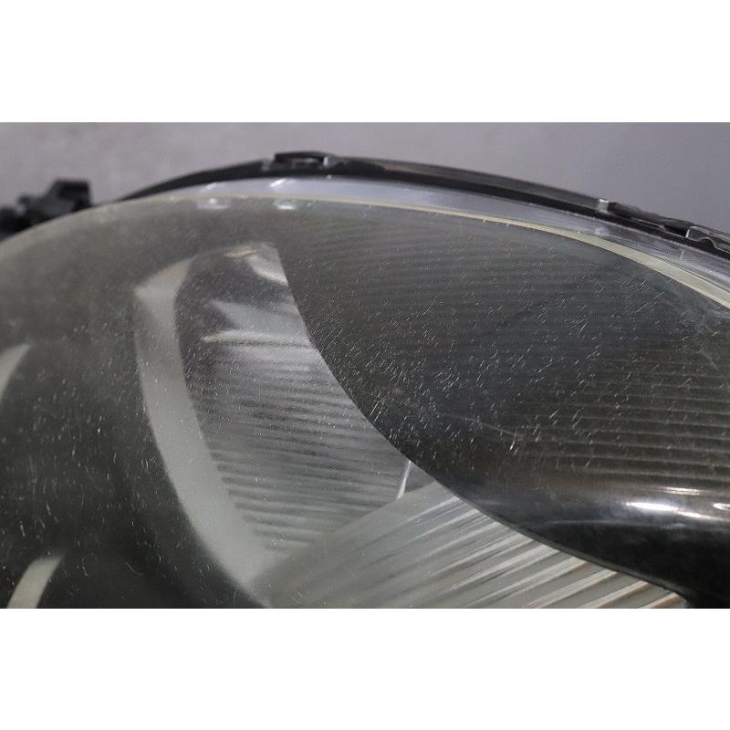 トヨタ（TOYOTA） アイシス ISIS プラタナ 後期 (ZGM10) 左 HID ヘッド