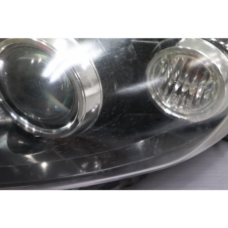 トヨタ（TOYOTA） アイシス ISIS プラタナ 後期 (ZGM10) 左 HID ヘッド