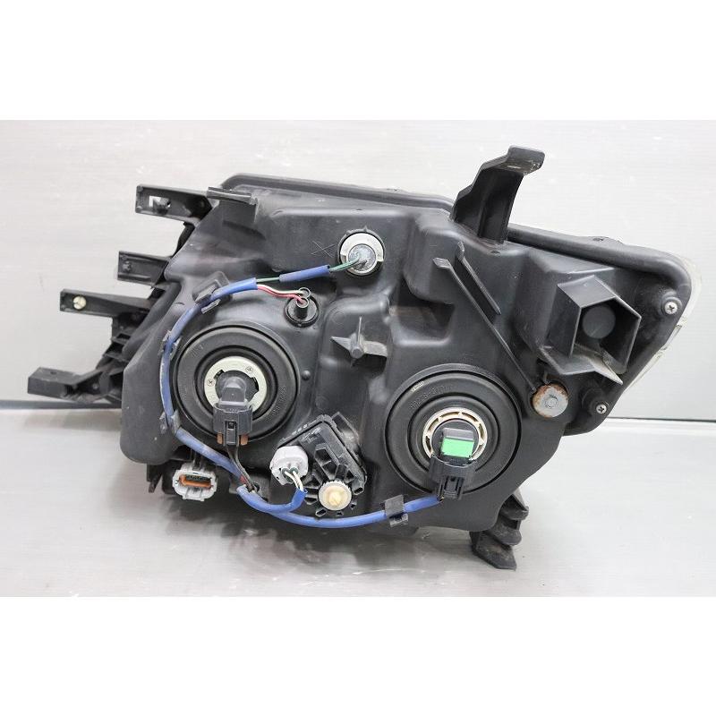 セレナ 26 20X S-ハイブリッド 後期 (HC26 FC26 C26) 純正 右 ヘッド