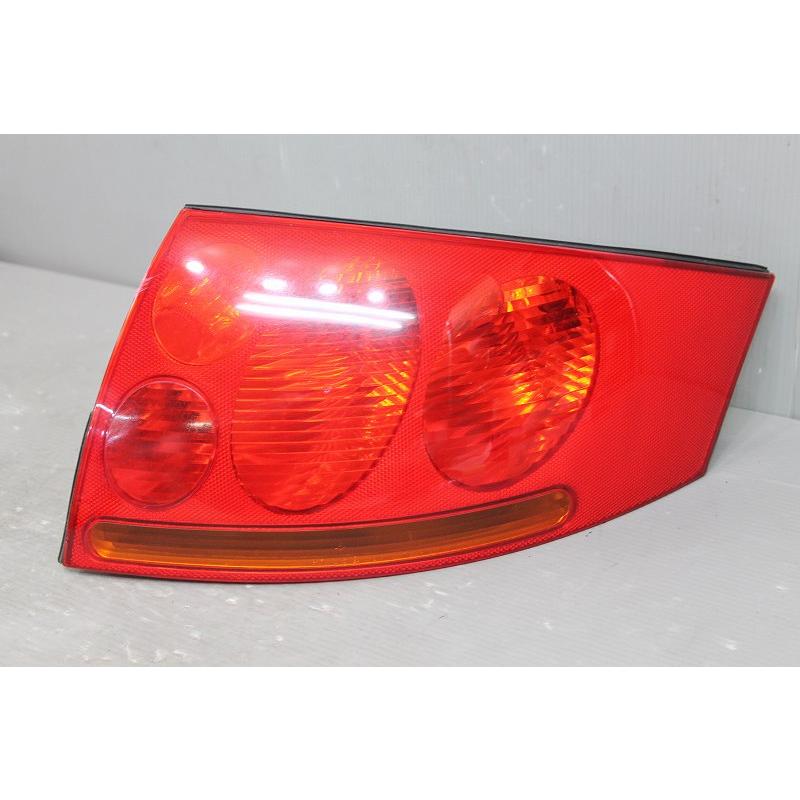 Audi（アウディ） TT クーペ (8N 8NAUQ) 純正 右 テールランプ テール