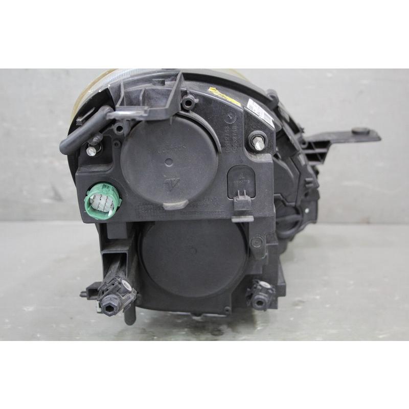 アルファロメオジュリア(952型)HIDヘッドライト アルファロメオ（ALFA ROMEO） ジュリエッタ 右H (94014) 純正 左 HID
