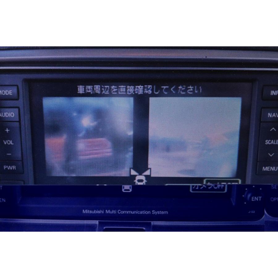 三菱 デリカD5 ローデスト CV5W 純正カメラ付きフロントグリル 三菱 デリカD:5 ローデスト CV5W 純正カメラ付きフロントグリル