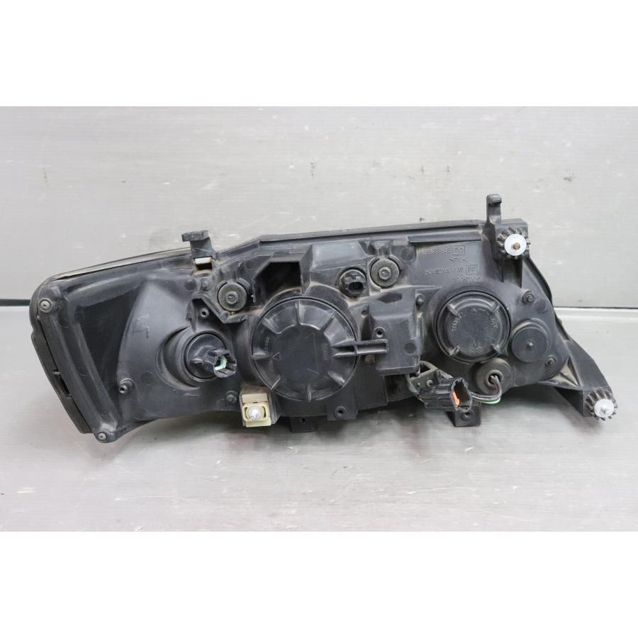 日産 ローレル メダリスト AT 後期 (HC35 C35) 純正 左 ハロゲン 