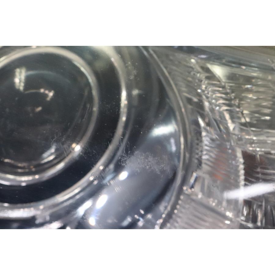 トヨタ（TOYOTA） サイ S 前期 (AZK10) 純正 右 HID ヘッドライト