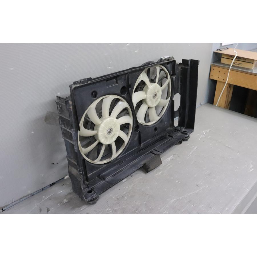 プリウス30 純正　ツーリング　4本セット プリウス30 ツーリング純正 引っ張り