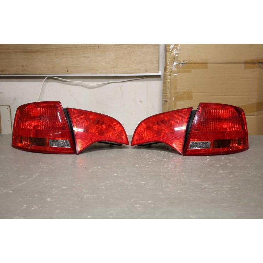 Audi（アウディ） A4 アバント 1.8T 右H (8E B7 8EBFB) テールランプ