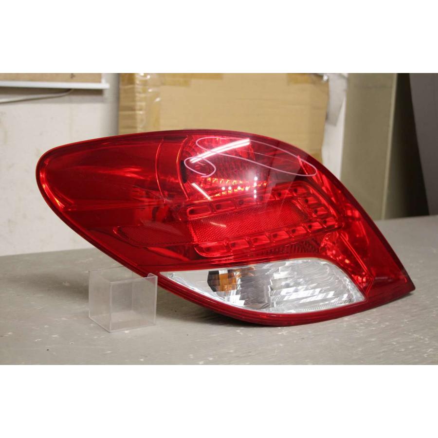 PEUGEOT（プジョー） 207 純正 左 テールランプ LED全点灯OK 96 865