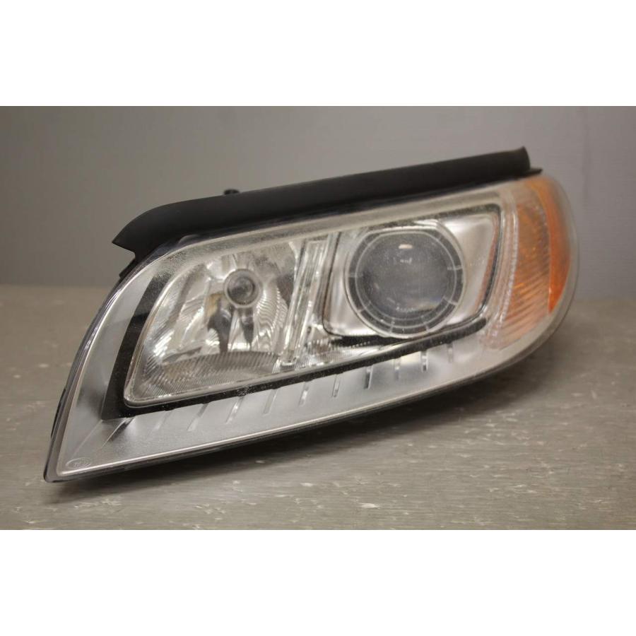 ボルボ（VOLVO） V70 T4 右H (BB4164T) 純正 左 HID ヘッドライト