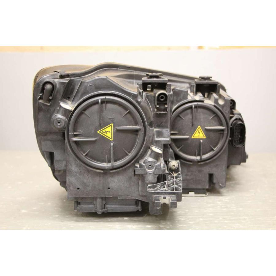 フォルクスワーゲン（Volkswagen） VW シャラン (7N) 純正 左 HID