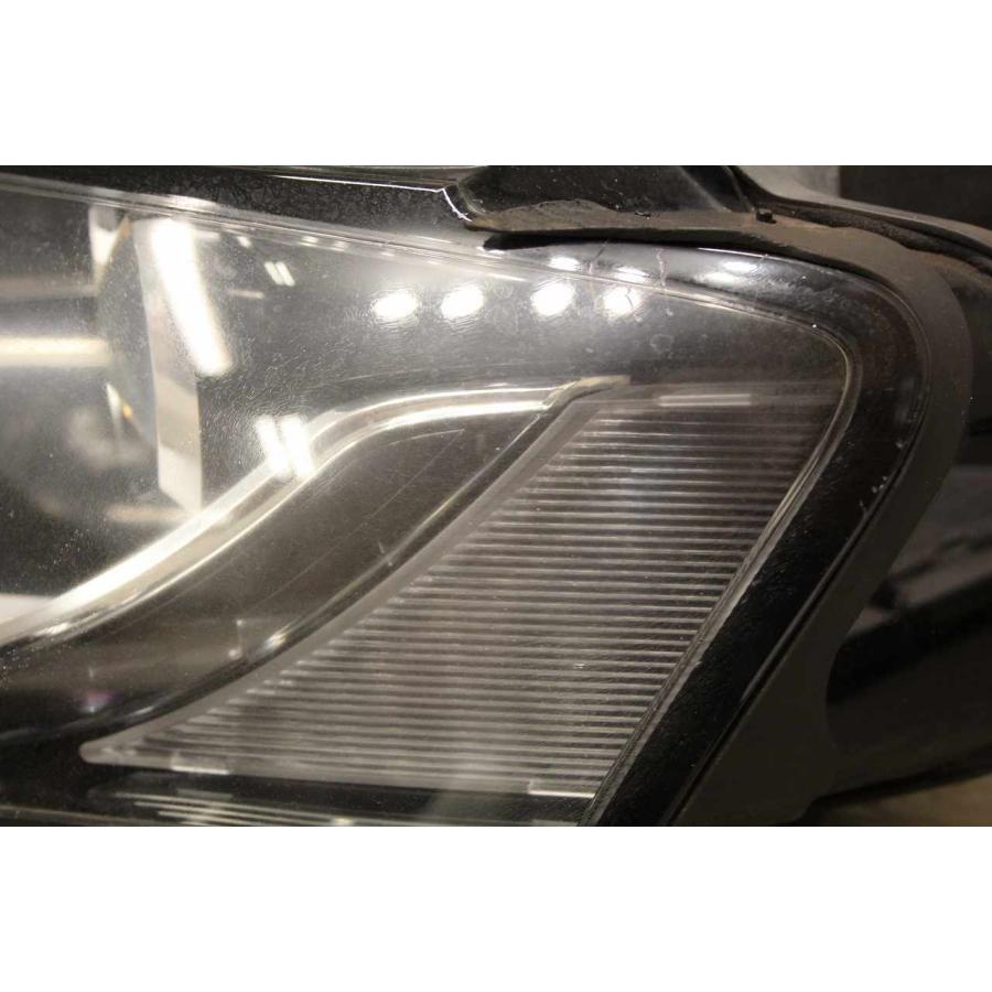 Audi（アウディ） A4 純正 左 HID ヘッドライト キセノン バラスト 0
