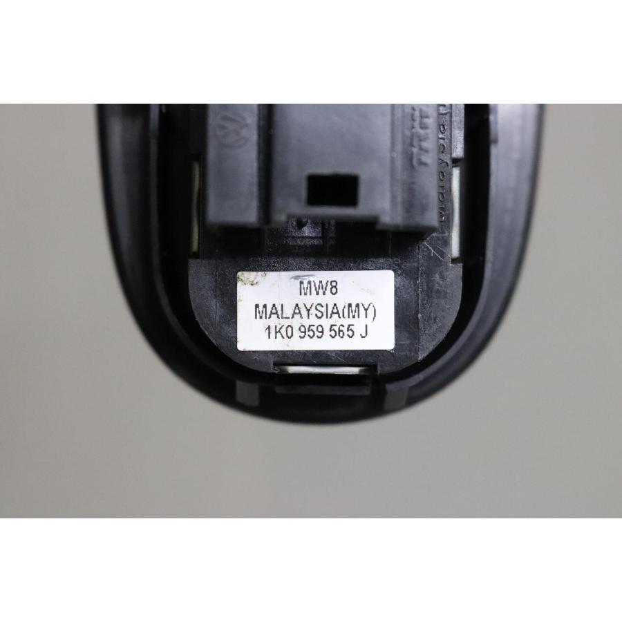 フォルクスワーゲン（Volkswagen） VW シャラン 右H (7NCAV 7N) 純正