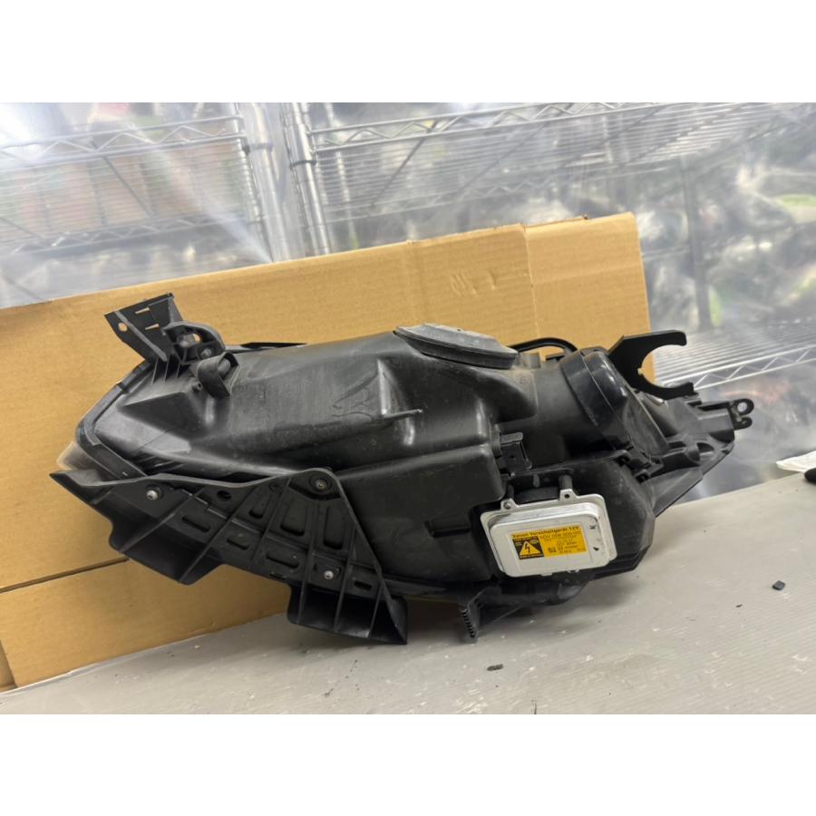 シトロエン（CITROEN） C4 ピカソ 右H (VF7) 純正 右 HID ヘッドライト
